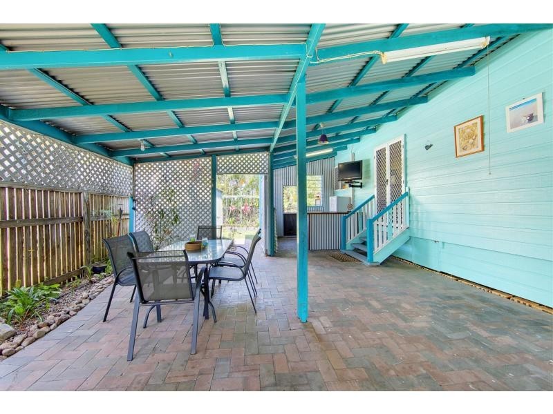 14 Campbell Street, Hermit Park QLD 4812