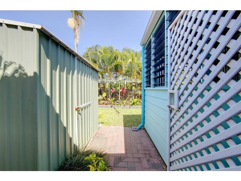 14 Campbell Street, Hermit Park QLD 4812