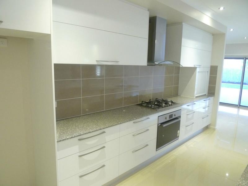 24 Eastlake Avenue, Idalia QLD 4811