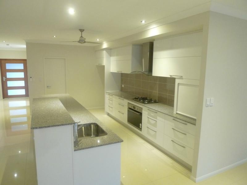 24 Eastlake Avenue, Idalia QLD 4811