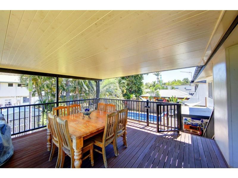 512 Bayswater Road, Mount Louisa QLD 4814