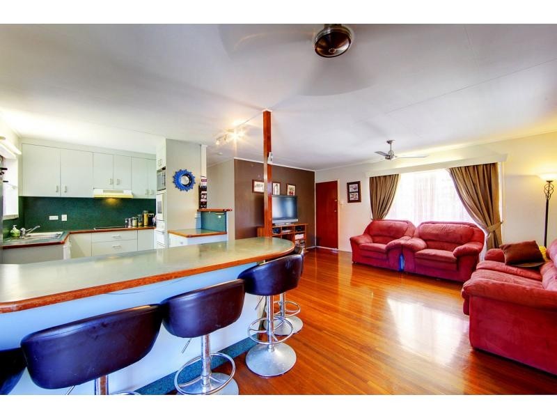 512 Bayswater Road, Mount Louisa QLD 4814