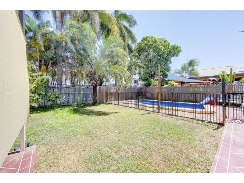 512 Bayswater Road, Mount Louisa QLD 4814