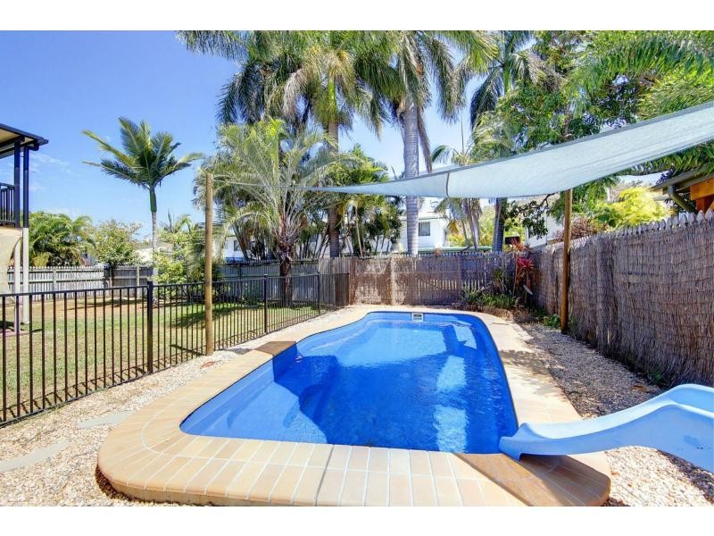 512 Bayswater Road, Mount Louisa QLD 4814