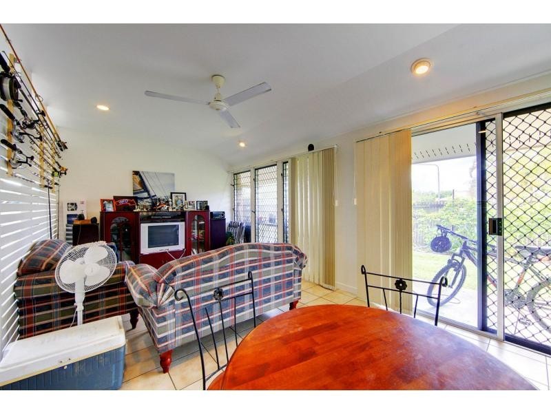15 Glebe Place, Kirwan QLD 4817