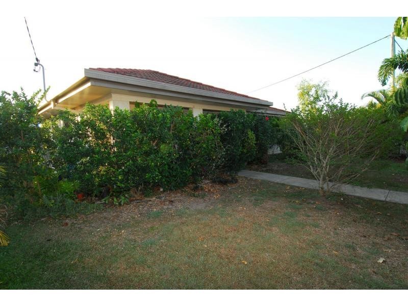 25 San Vito Crescent, Rasmussen QLD 4815