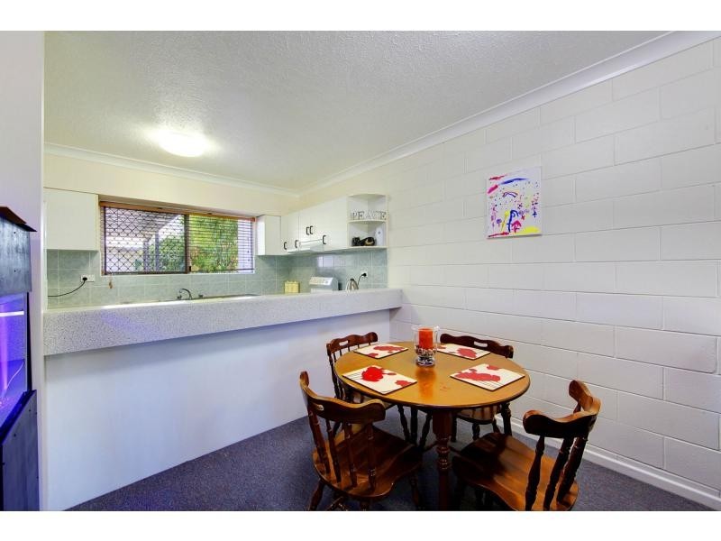 Unit 4/19 Second Avenue, Railway Estate QLD 4810