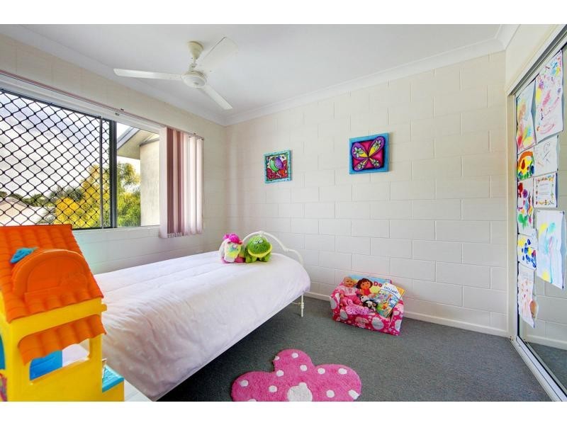 Unit 4/19 Second Avenue, Railway Estate QLD 4810