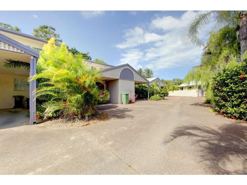 Unit 4/19 Second Avenue, Railway Estate QLD 4810