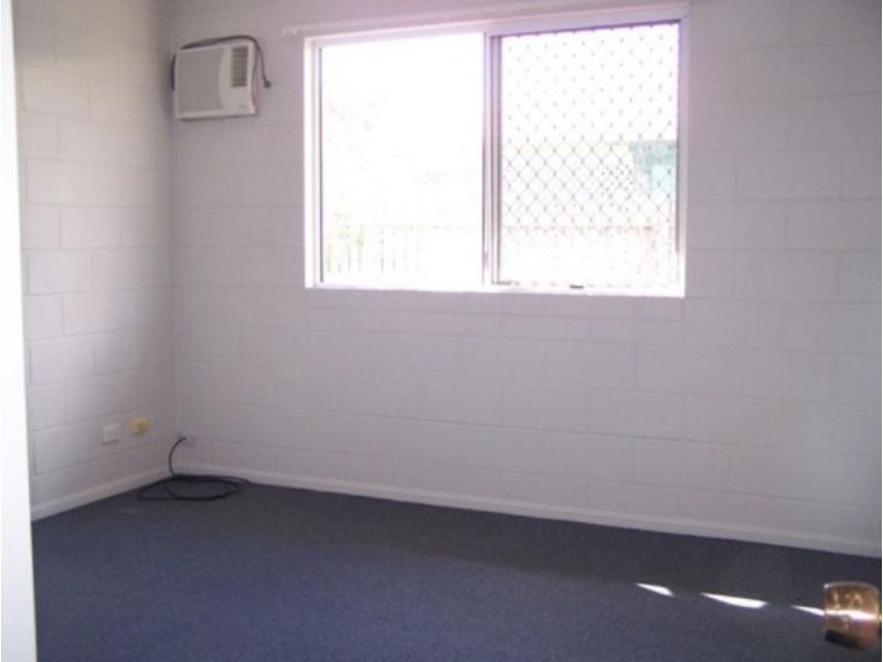 23 Amanda Avenue, Rasmussen QLD 4815