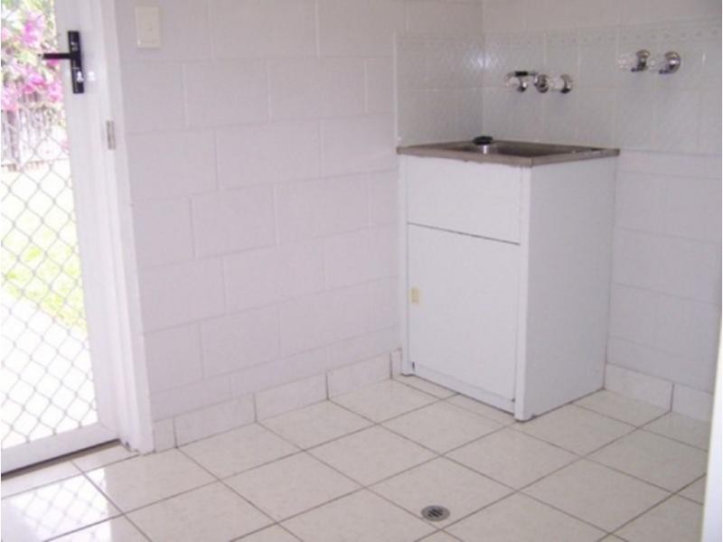 23 Amanda Avenue, Rasmussen QLD 4815