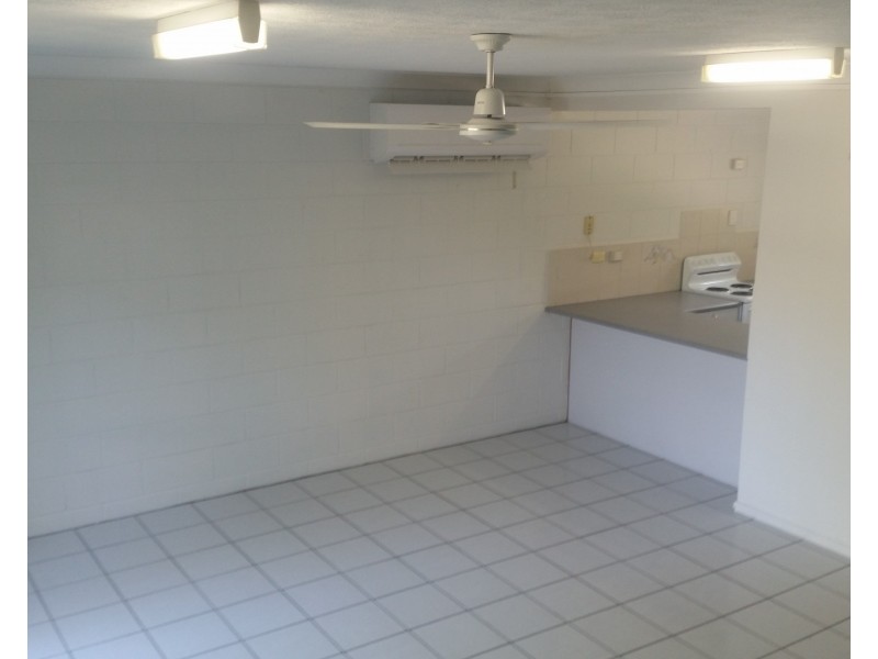 5/16 Marks Street, Hermit Park QLD 4812