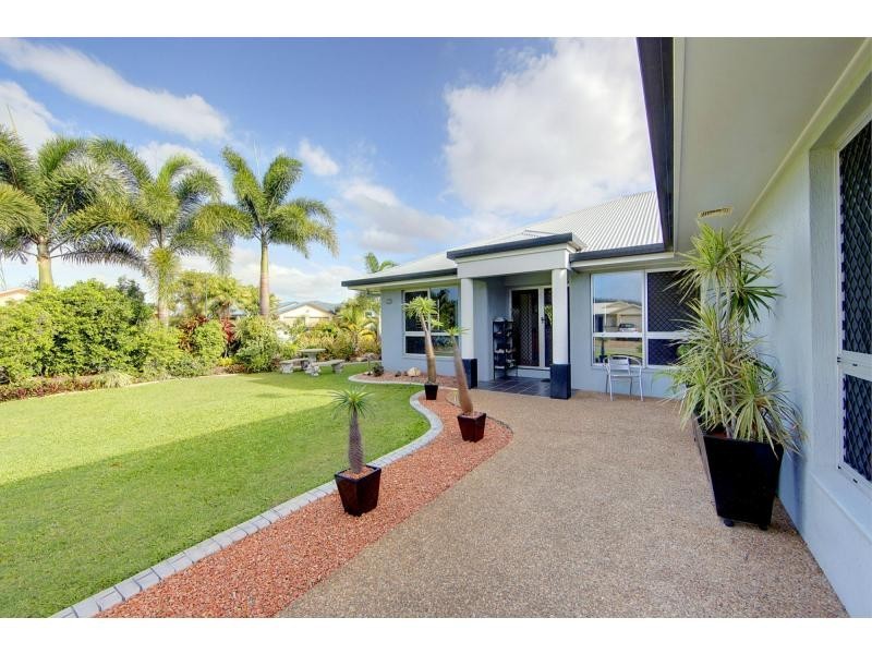 2 Bellingham Crescent, Kirwan QLD 4817