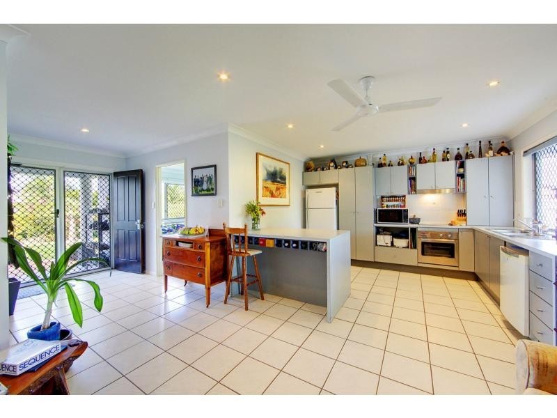 2 Bellingham Crescent, Kirwan QLD 4817