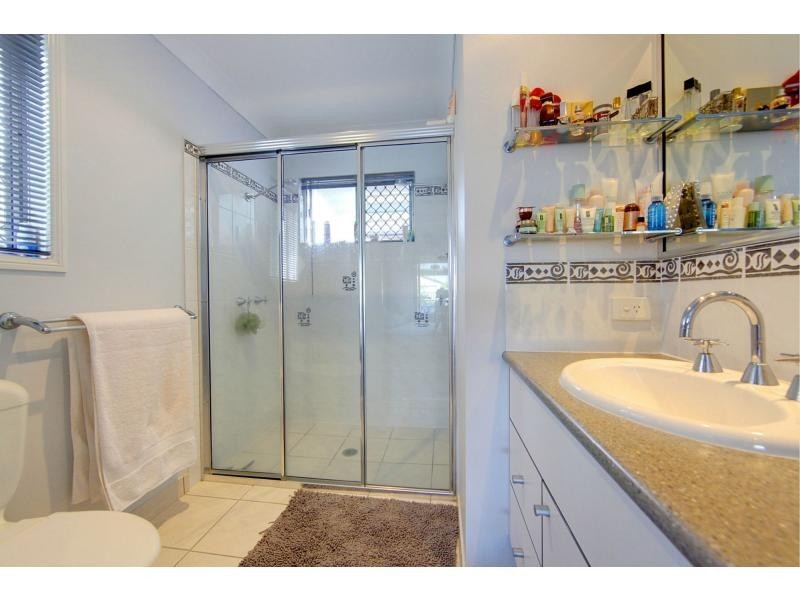 2 Bellingham Crescent, Kirwan QLD 4817