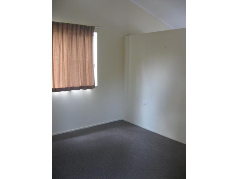 24 Newton Street, Wulguru QLD 4811