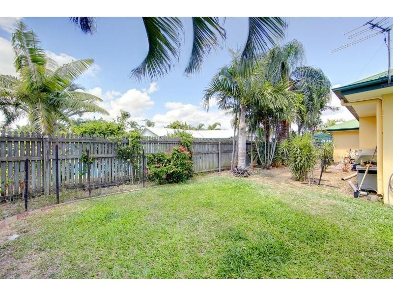 1 Kia-Ora Court, Condon QLD 4815
