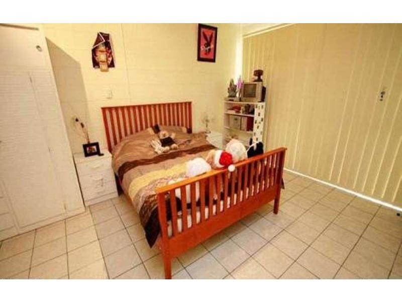 31 Frank Street, Kirwan QLD 4817