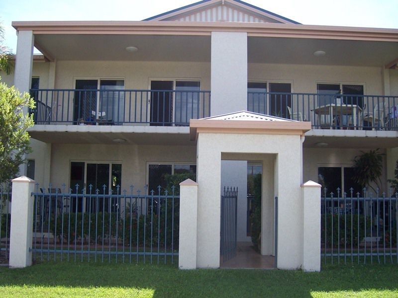 5/2 Macrossan Street, South Townsville QLD 4810
