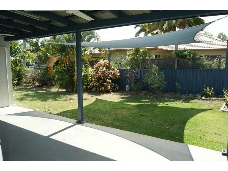 2/7 Shelley Street, Pallarenda, Townsville City QLD 4810
