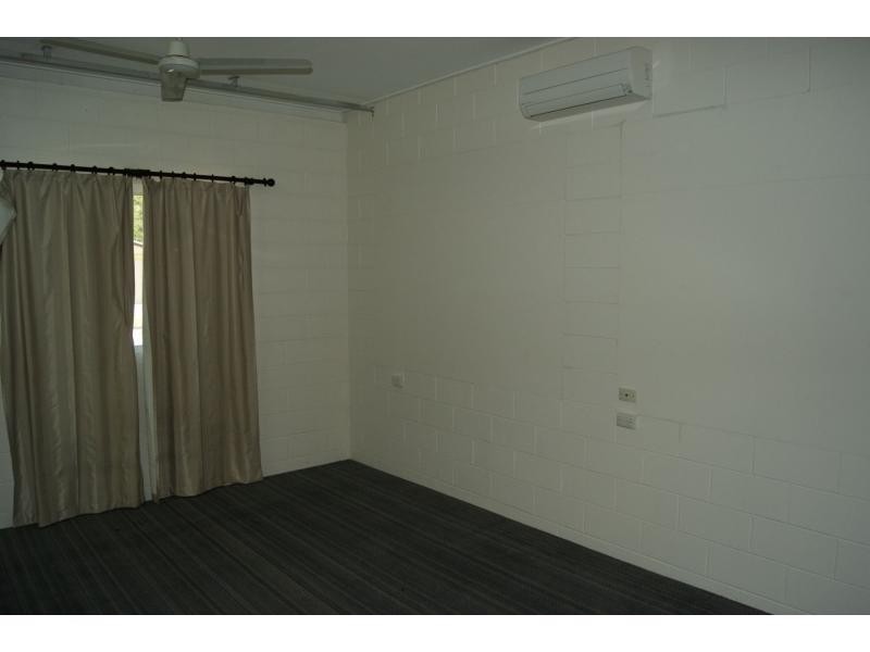 2/7 Shelley Street, Pallarenda, Townsville City QLD 4810