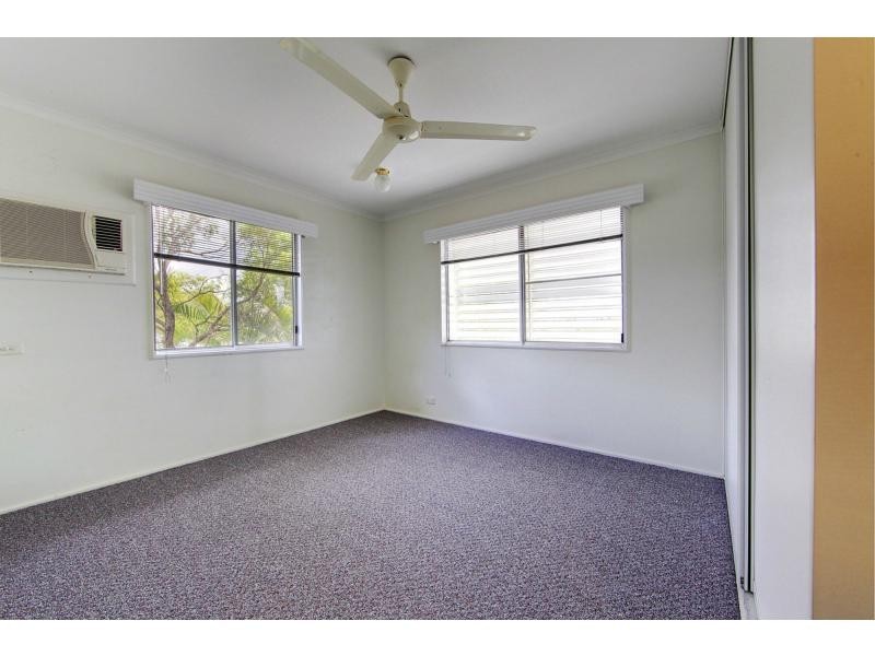 4 Catherine Crescent, Kelso QLD 4815