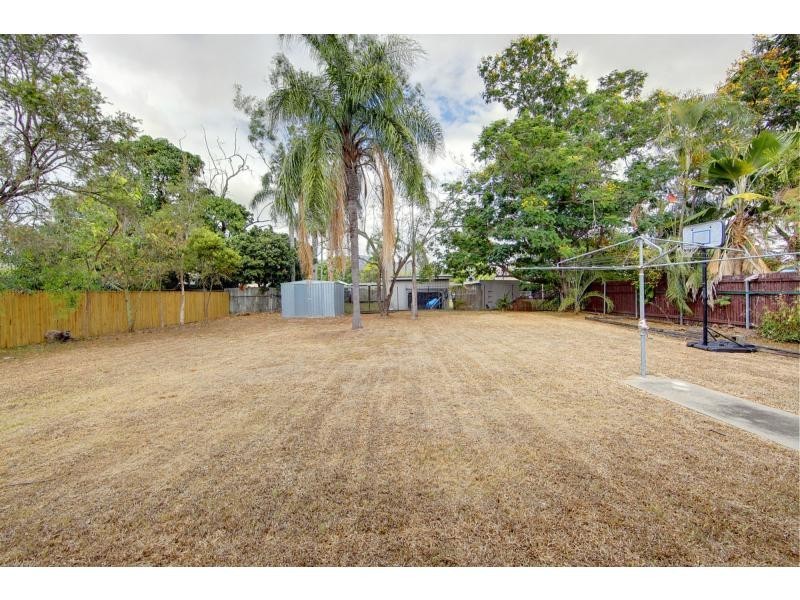 4 Catherine Crescent, Kelso QLD 4815