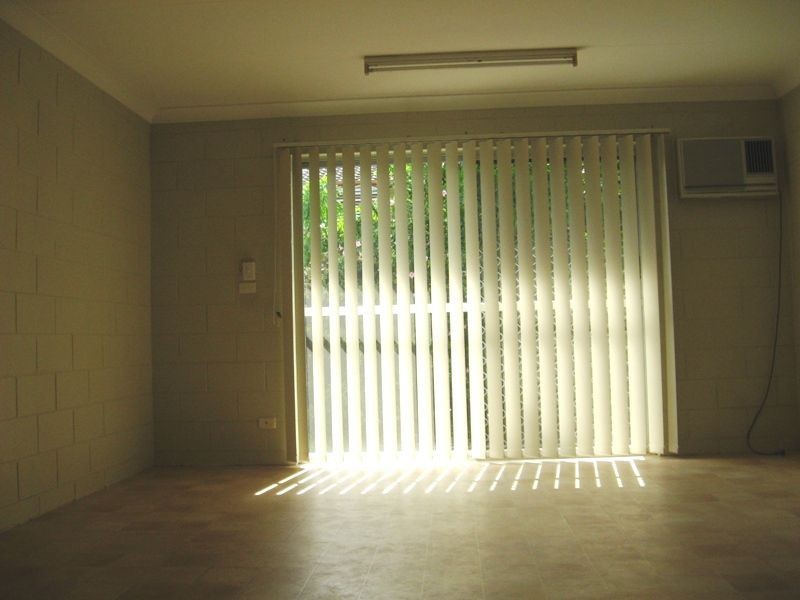 2/26 McBride Street, Kirwan QLD 4817