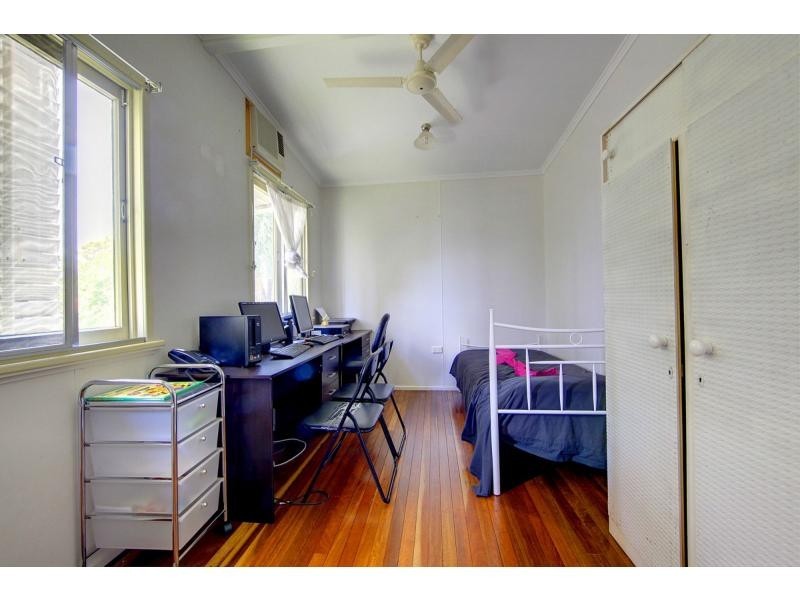8 Diprose Street, Pimlico QLD 4812
