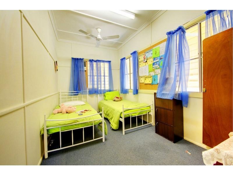 8 Diprose Street, Pimlico QLD 4812