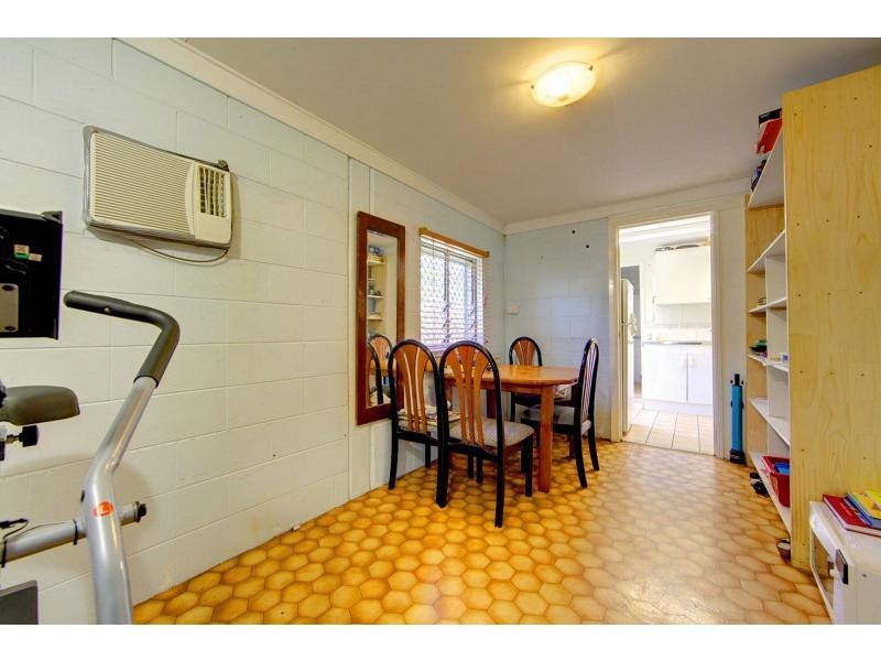 8 Diprose Street, Pimlico QLD 4812
