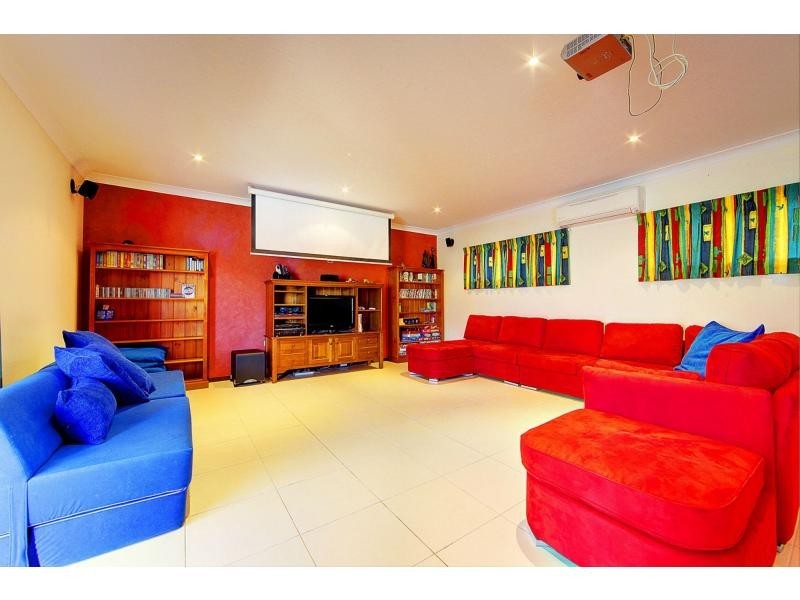 8 Landel Court, Condon QLD 4815