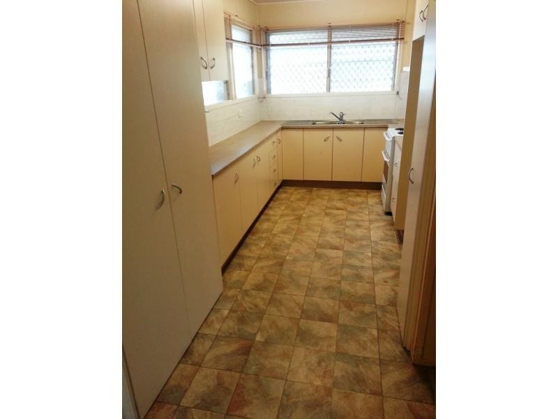 16 Clements Crescent, Vincent QLD 4814