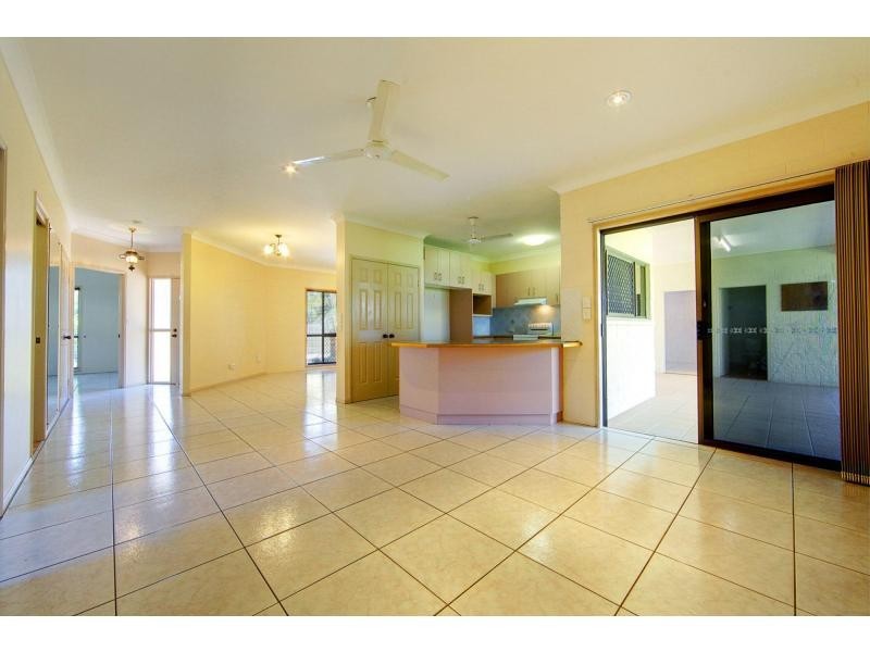 7 Carlo Court, Kelso QLD 4815