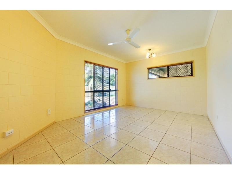 7 Carlo Court, Kelso QLD 4815