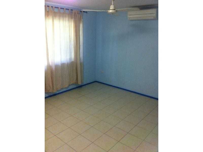 1/122 Abbott Street, Oonoonba QLD 4811