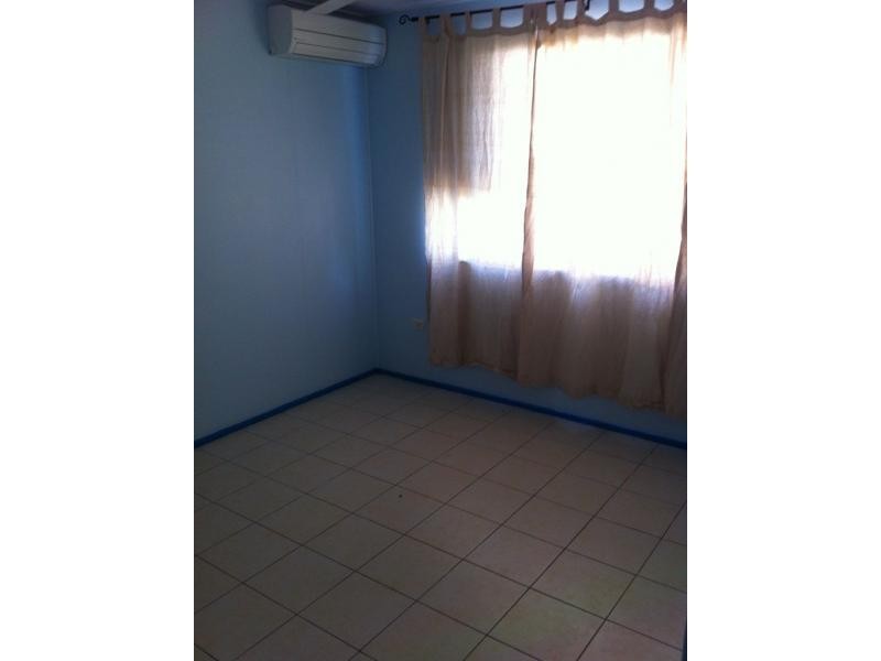 1/122 Abbott Street, Oonoonba QLD 4811