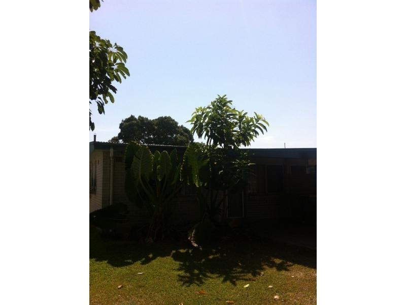 1/122 Abbott Street, Oonoonba QLD 4811