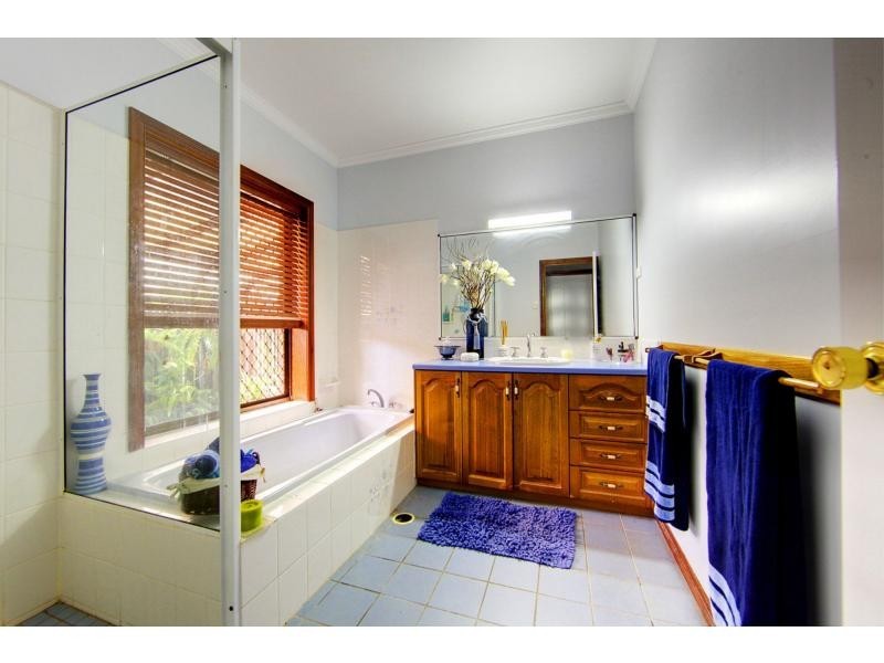 8 Camellia Court, Annandale QLD 4814