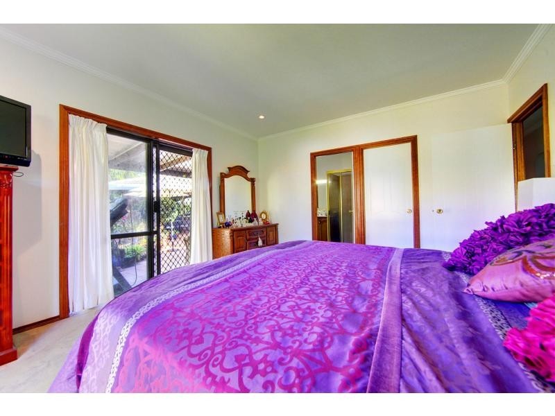 8 Camellia Court, Annandale QLD 4814