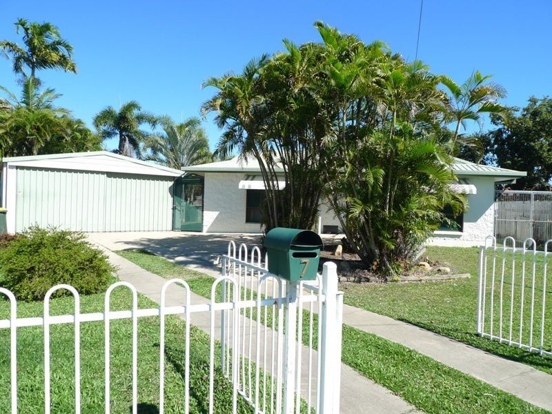 7 Tania Court, Burdell QLD 4818