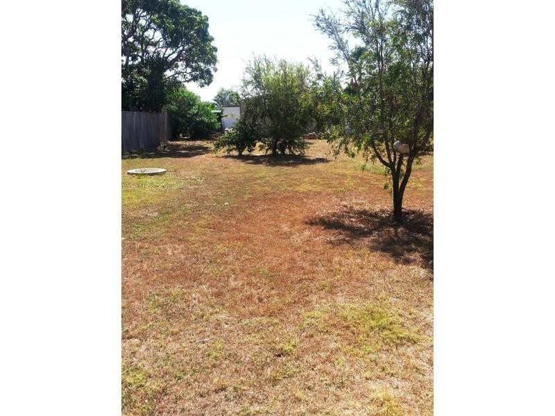 69 Ireland Street, Oonoonba QLD 4811