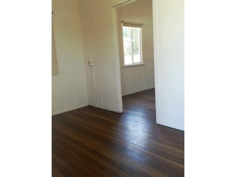 69 Ireland Street, Oonoonba QLD 4811