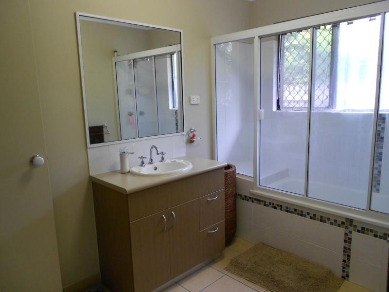 39 Gatwick Street, Burdell QLD 4818