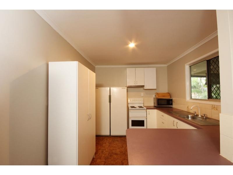 10 Roma Court, Kelso QLD 4815