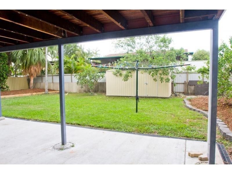 8 Legge Court, Mount Louisa QLD 4814