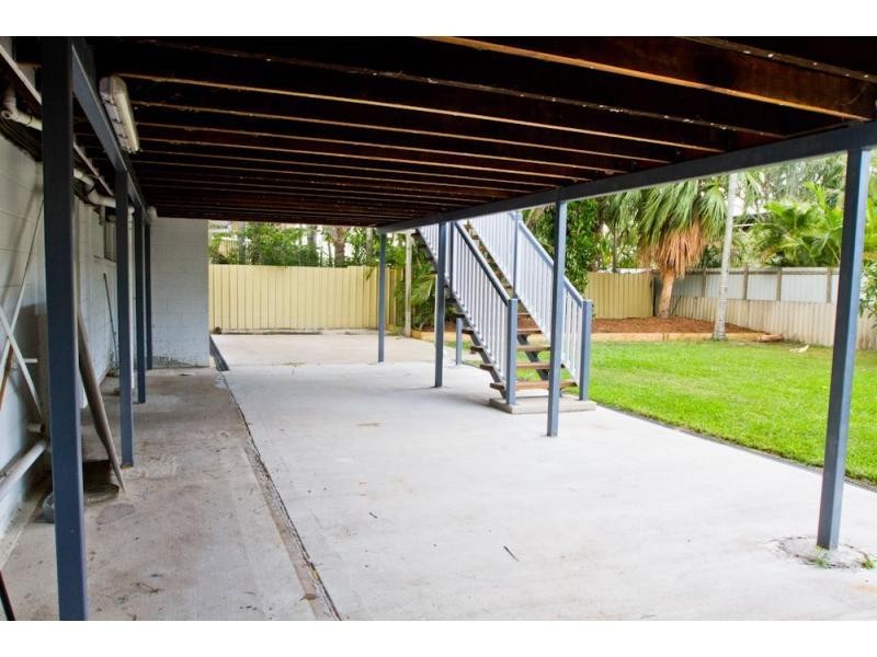 8 Legge Court, Mount Louisa QLD 4814