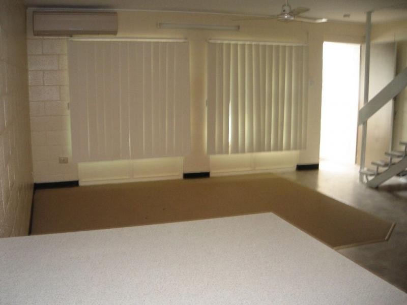 6/201 Kings Road, Pimlico QLD 4812