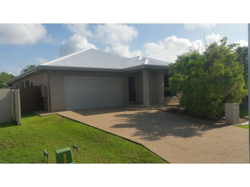 28 Twinview Terrace, Idalia QLD 4811