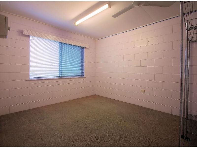 10 Marloo Street, Cranbrook QLD 4814